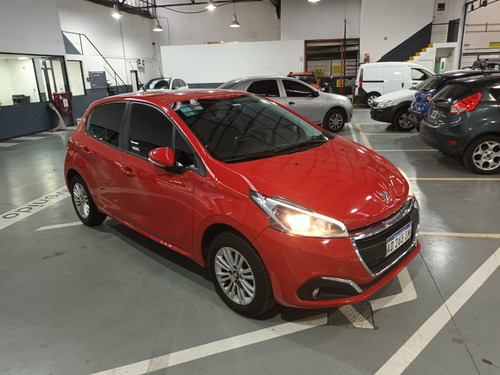 Peugeot 208 1.6 Allure