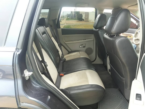 Imagen 10 de 14 de Jeep Grand Cherokee