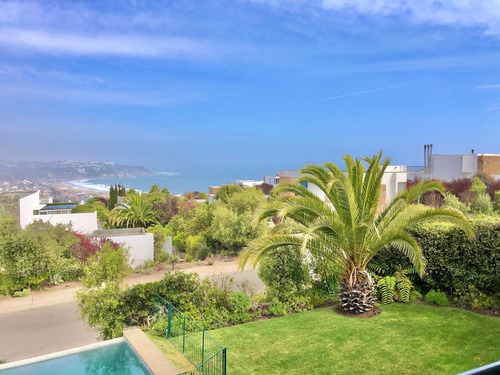 En Venta Interesante Y Sólida Casa En Costa Cachagua