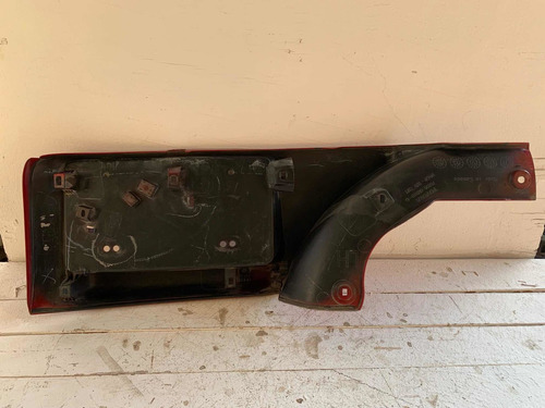 Bisel De Cajuela Toyota Rav 4 09-12 Original (Usado)