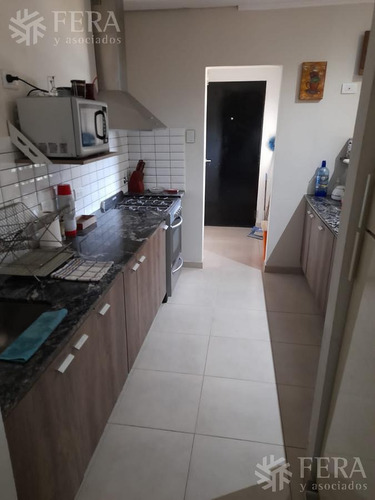 Imagen 5 de 13 de Venta Casa De 4 Ambientes Con Galería, Patio Y Piscina En Arturo Segui (28708)