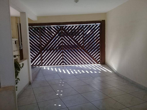 Sobrado Residencial À Venda, Guaianazes, São Paulo. - So13471