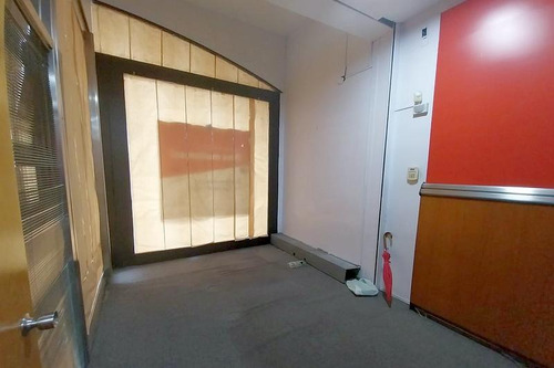 Local En Muy Buena Ubicación | Ex Sucursal Bancaria | Muy Buen Estado