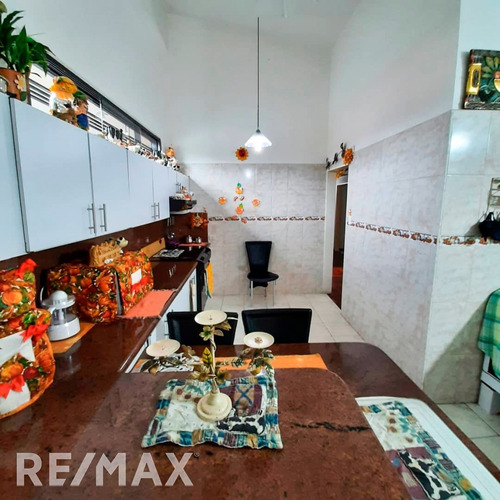 Imagen 10 de 15 de Casa Venta San Antonio De Los Altos Al Frente De Lo Castores La Gonzalera San Antonio Paola Dos Santos Re/max Life