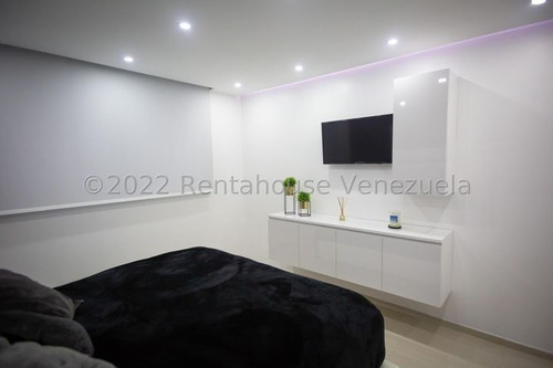 Imagen 10 de 15 de Apto En Venta Colinas De La Tahona/(22-21187)/ Carlos Hernandez