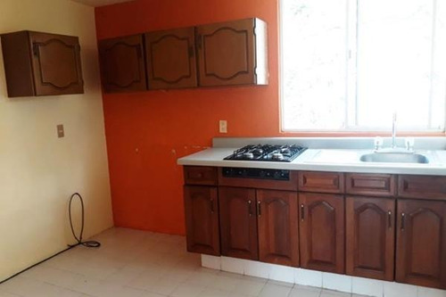 Imagen 5 de 14 de Departamento En Exclusiva Zona Camino A La Cantera 253