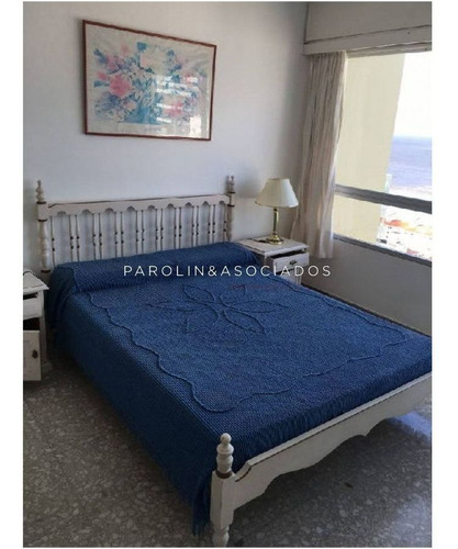 Imagen 5 de 16 de Apartamento En Peninsula, 3 Dormitorios *
