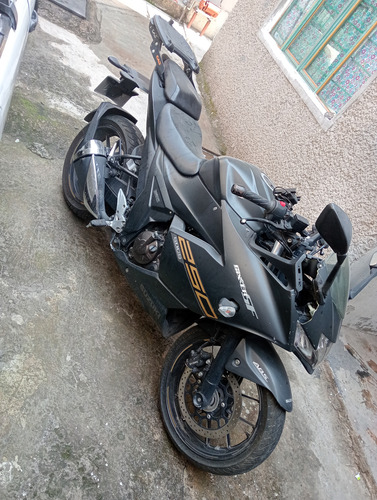 Suzuki Ginser 250