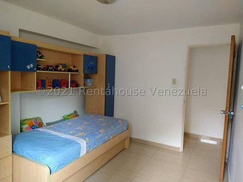 Imagen 22 de 25 de Amplio, Bien Distribuido Apartamento En Venta. Urb. La Urbina. Mls #22-3476, Vanessa Sayago.04125866548