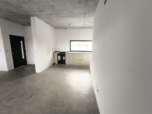 Venta Casa Area 1 San Sebastian 3 Ambientes