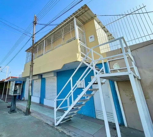 Local Comercial En Alquiler