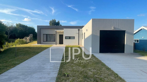 Casa En Venta - Costa Esmeralda