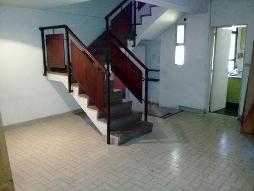 Imagen 3 de 8 de Casa A Refaccionar En Lote Propio