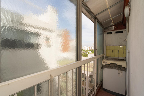Venta Departamento Dos Ambientes En Floresta