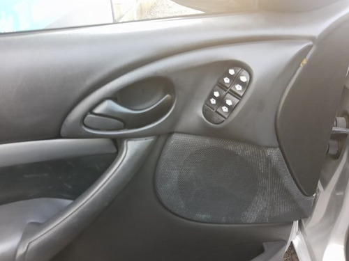 Imagem 10 de 15 de Focus 1.6 Gl 8v Flex 4p Manual