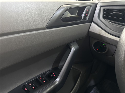 Volkswagen Virtus 1.6 MSI TOTAL FLEX AUTOMÁTICO