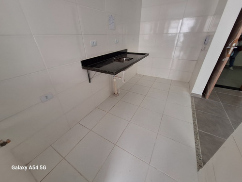 Apartamento 2 Dormitórios Com Vista Mar No Centro De Mongagua