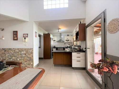 La Mejor Casa De Barracas