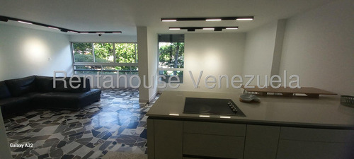Apartamento Piso Medio Remodelado 160 M² 3h, 3b, 1p, Residencias Puerto Santo Con Piscina Pozo De Agua En Venta En Los Palos Grandes Avenida 4ta Y 5ta Transversal Caracas