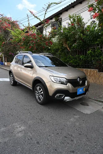 Renault Stepway 1.6 Dynamique / Intens Automática