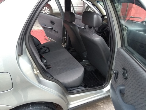 Imagem 10 de 12 de Fiat Siena 2005 1.0 Fire 4p