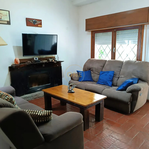 Casa En Venta En Punta Ballena 2 Dormitorios Con Piscina