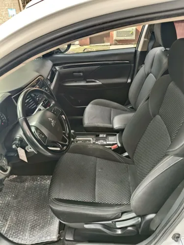 Mitsubishi Outlander Kaiteki 2.4 Full 4x4 At 7 Psj 2020