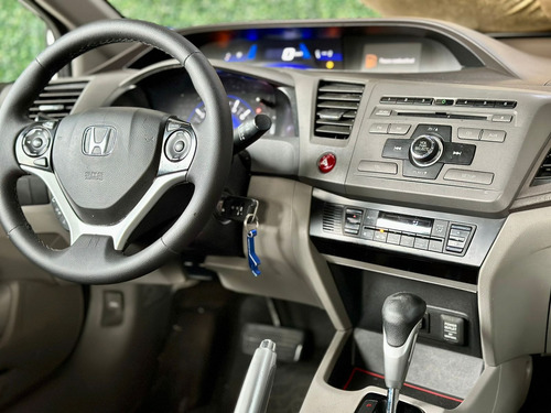 Honda Civic 2.0 Lxr Flex Aut. 4p