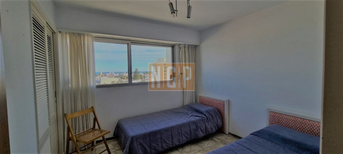 Imagen 9 de 22 de Apartamento En Peninsula, 3 Dormitorios *