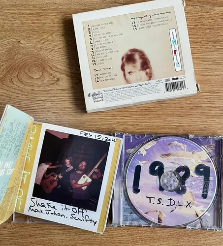 Taylor Swift 1989 Cd Deluxe Edition + Sin Polaroids (Usado)