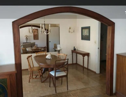 Alquiler Apartamento 4 Dormitorios Villa Biarritz Con Cochera