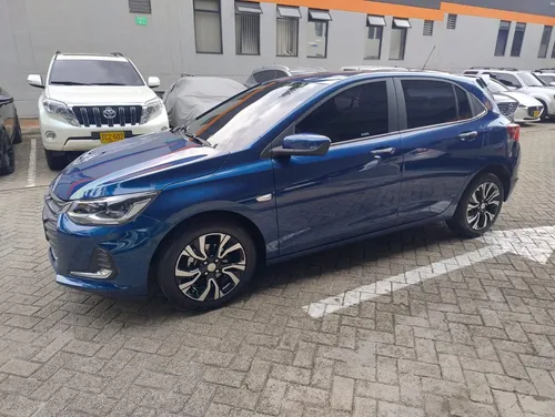 Chevrolet Onix 1.0T Premier Hatch At