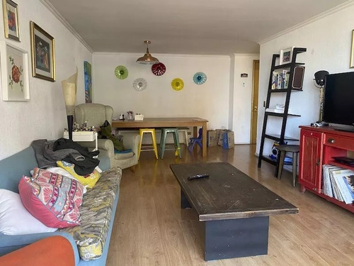 Escriva De Balaguer - Borde Rio