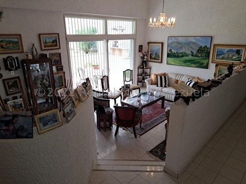 Imagen 4 de 18 de Hermosa E Iluminada Casa En Venta Las Marias Mls #23-15530