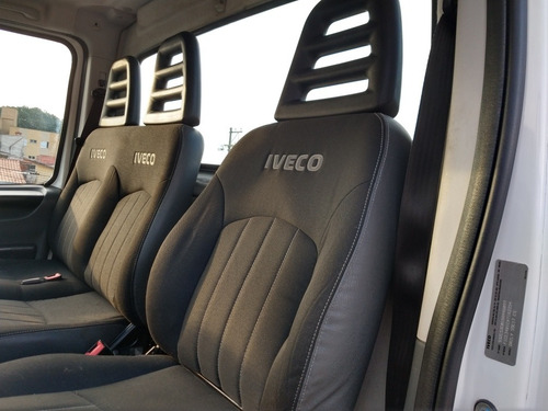 Imagem 6 de 15 de Iveco Daily 55c17 55c17
