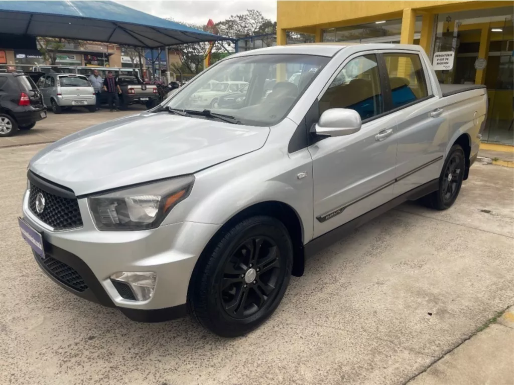 Ssangyong Actyon Sport 2.0 2013 Diesel Linha 4x4 Automática