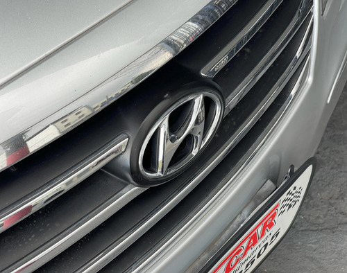 Hyundai Azera 3.3 MPFI GLS SEDAN V6 24V GASOLINA 4P AUTOMÁTICO