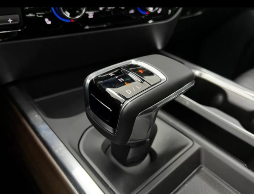 Chevrolet Silverado 5.3 V8 High Country