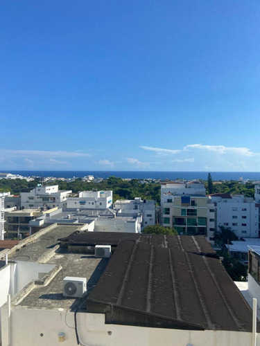Penthouse En Mirador Sur Con Vista Al Mar Ph De Tres Niveles Con 4 Habitaciones Y Dos Terraza Una Con Jacuzzi
