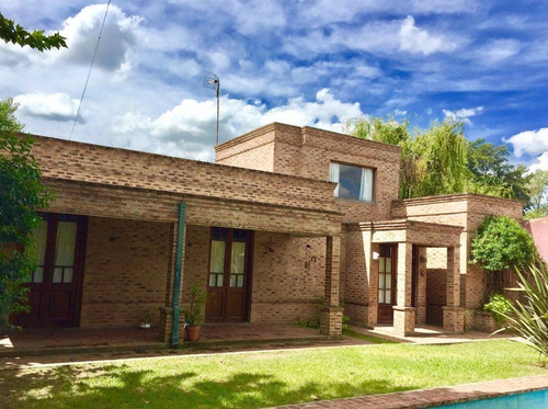 Imagen 11 de 17 de Excelente Casa En Barrio La Dolly - Brandsen -