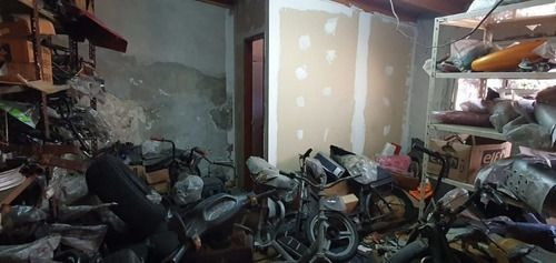 Imagen 14 de 18 de Local Con Vivienda En Venta En Lanus Oeste