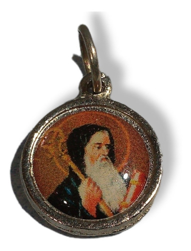 Medallita Religiosa Metálica Plateada San Benito Protegeme.
