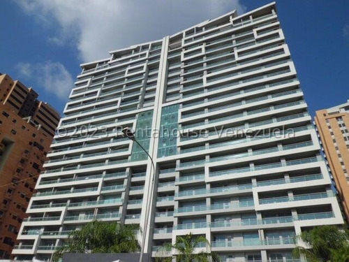 Heydi  Vende Espectacular Apartamento, Con Extraordinaria Vista A La Ciudad, 