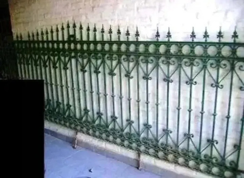 Antiguo Frente De Reja Hierro Histórico De Talleres Vasena Verde (Usado)