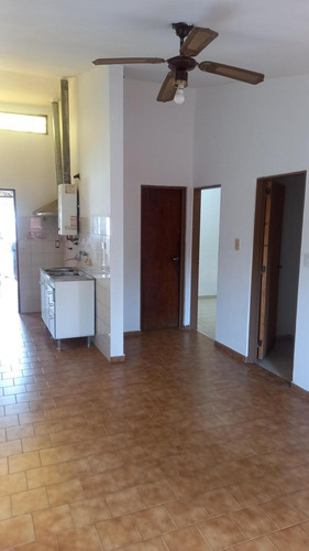 2 Dormitorios, Patio, Garage. B° Anexo Las Palmas