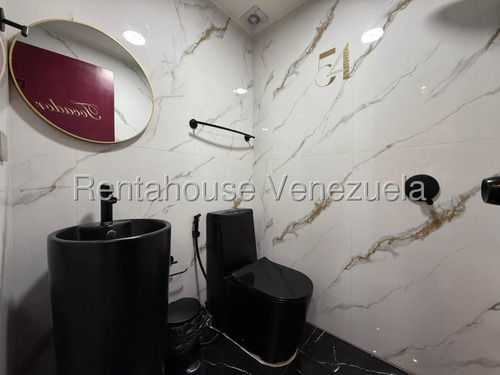 Se Vende Fondo De Comercio Sambil La Candelaria Dmh 25-13938