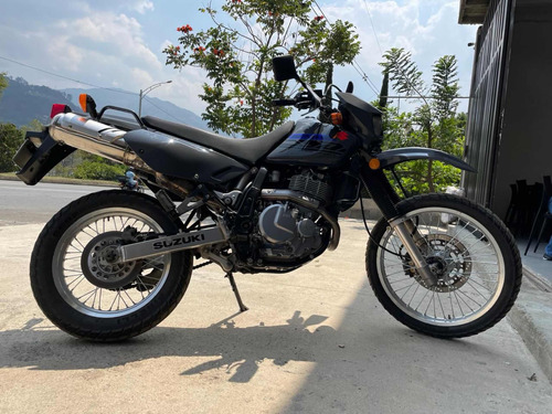 Suzuki Dr 2019