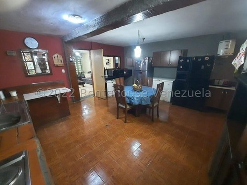 Imagen 5 de 15 de Casa En Venta Chuao 23-4748 Wolfgang Liaz 0414-132-24-22 0412-582-01-12