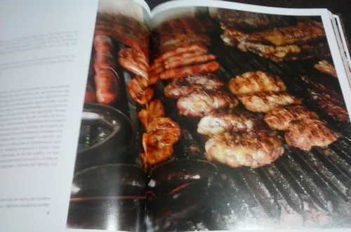Libro: A La Parrilla De Ariel Rodriguez Palacios - Tapa Dura