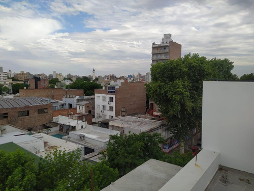 Imagen 30 de 33 de Castellanos 448